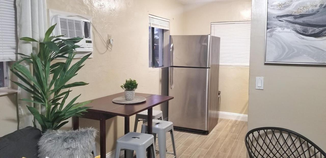 Very Glam Apartment 5 Miles From Hard Rock Hollywood Exteriör bild